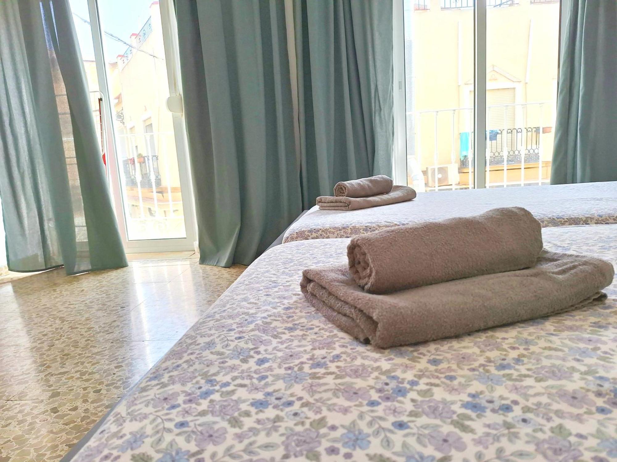 Apartment Sunny Centre Flats, 2 Options, With Balcony Or Terrace *